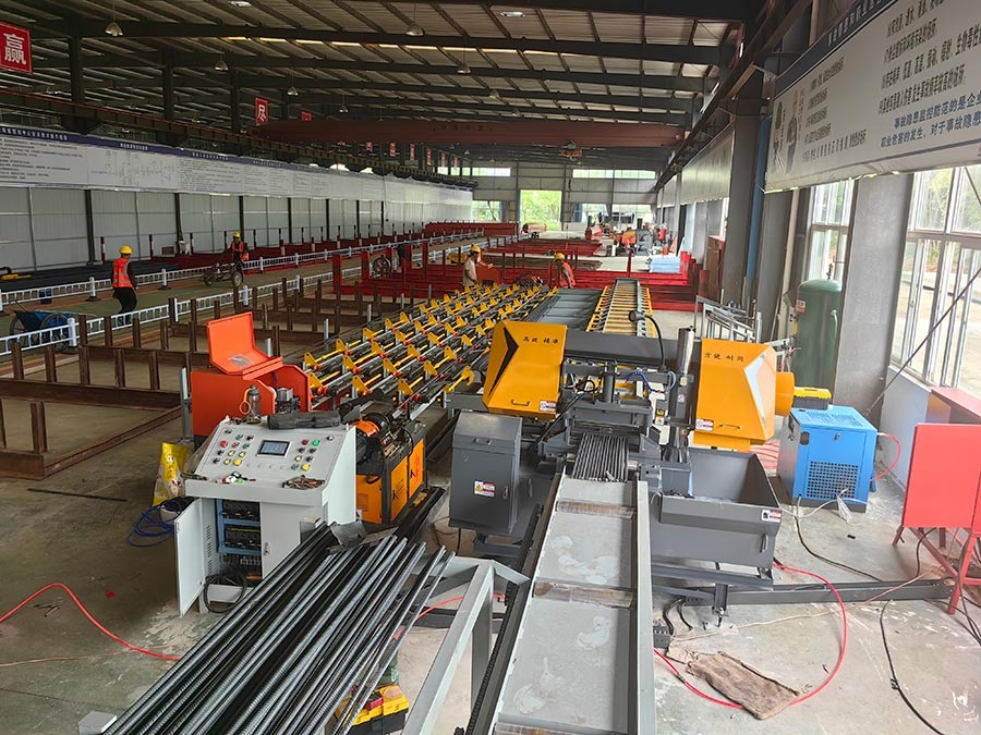 數控鋸切套絲打磨生產(chǎn)線(xiàn)3