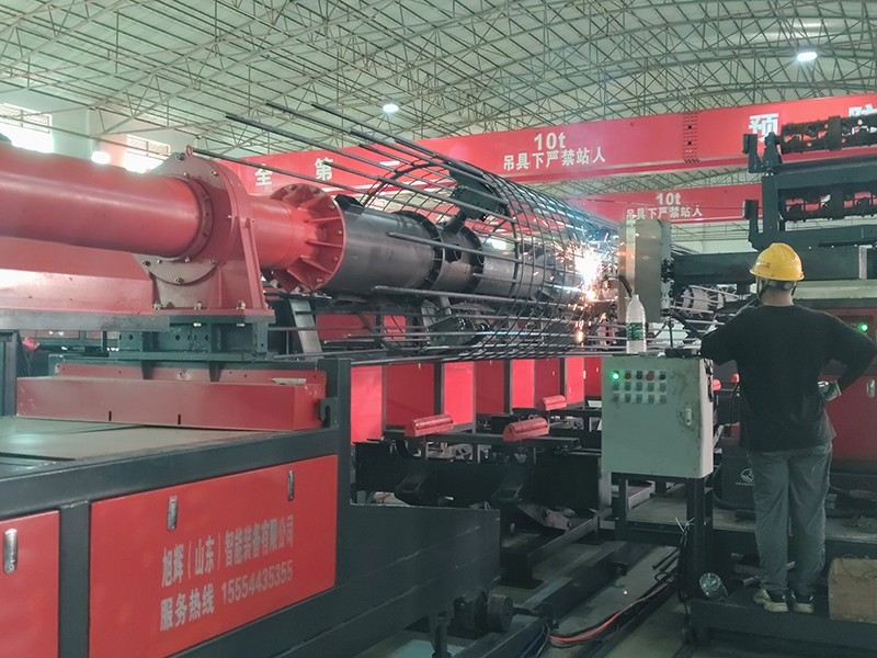 全自動(dòng)鋼筋籠焊接工作站