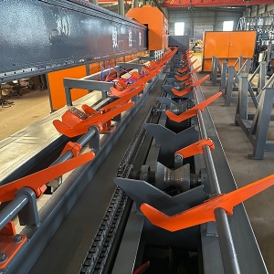 全自動(dòng)小導(dǎo)管生產(chǎn)線